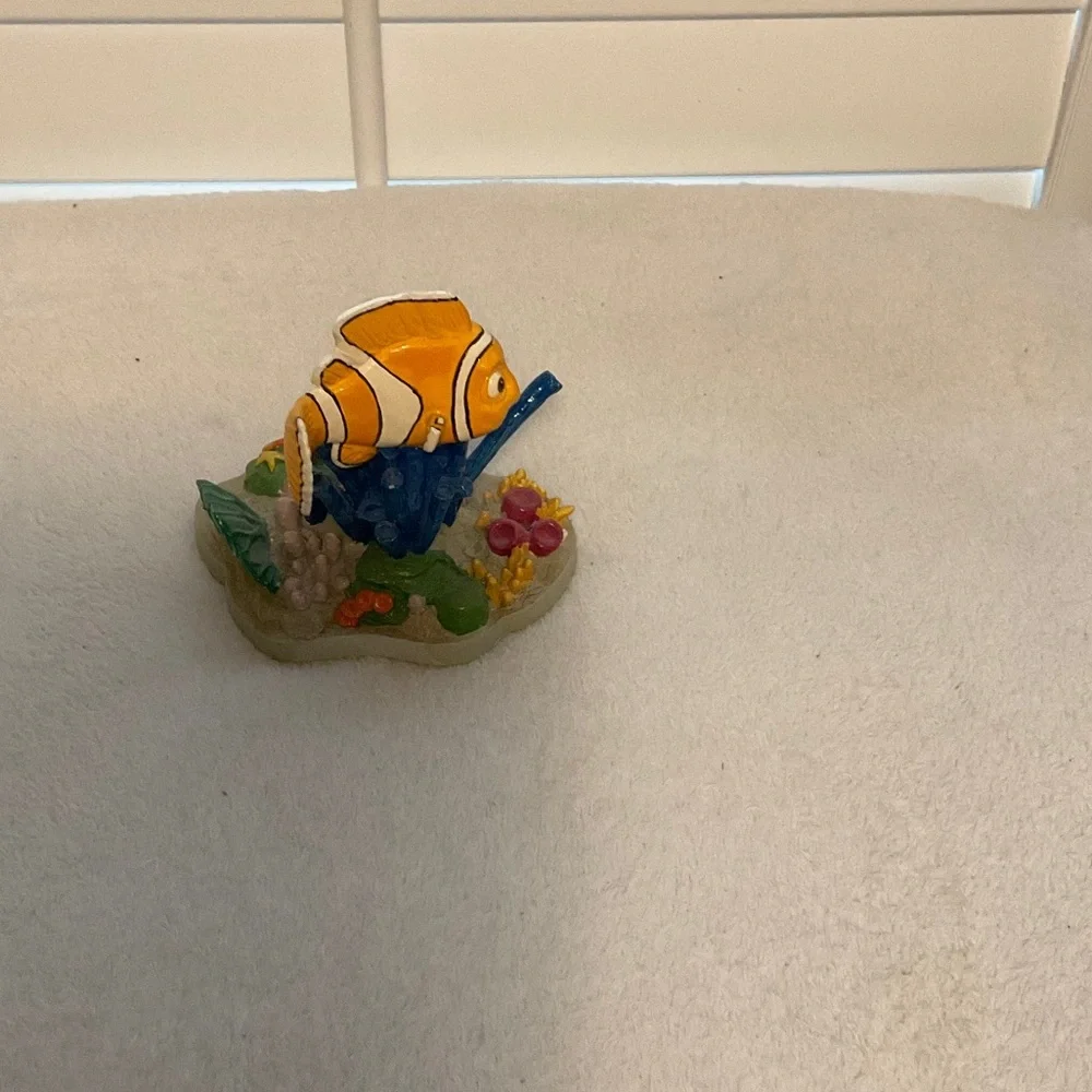 Colorful Fish Aquarium Ornament
